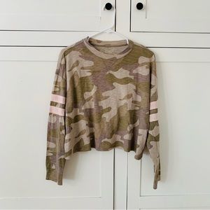 Hollister Must Have Collection Green Camo Pink Stripe Crop Long Sleeve Top Small